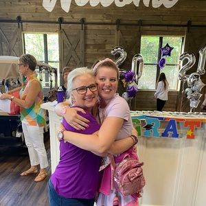 Meet your Posher, Joy